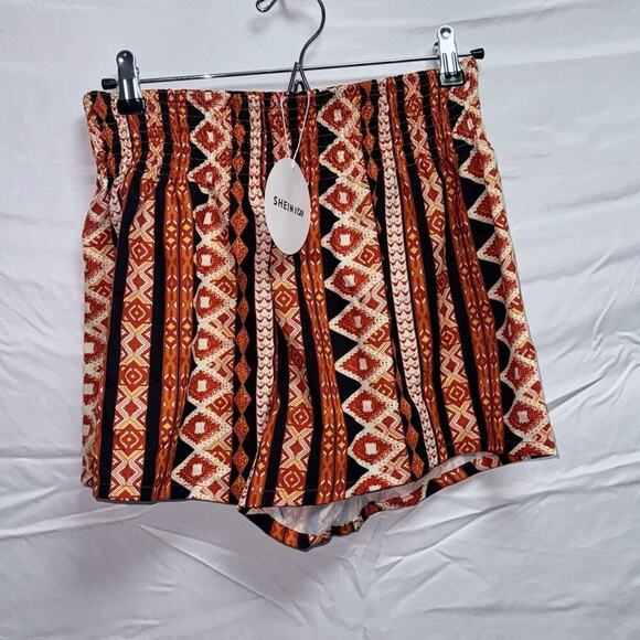 SHEIN Orange and Black Stretch Waist Shorts | Sz M, NWT - Picture 2 of 5